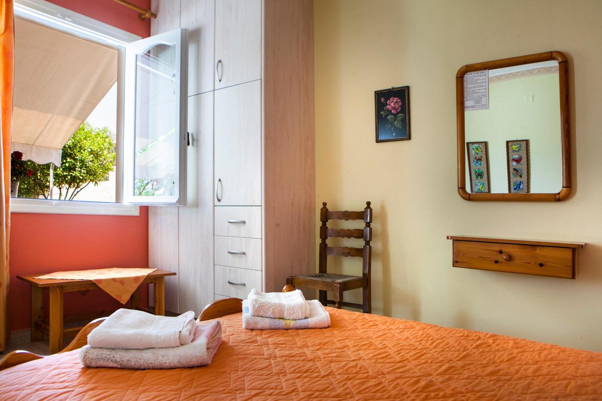 Tzivras Villa & Apartments Lassi  Rom bilde